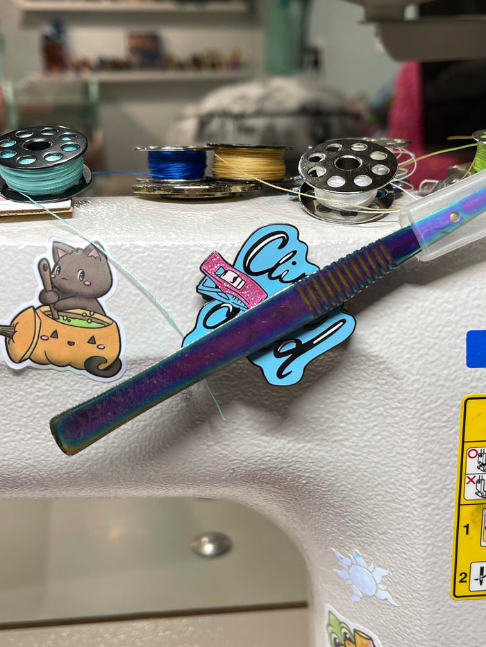 Clip it Good Glitter | 1.5” Machine Magnet