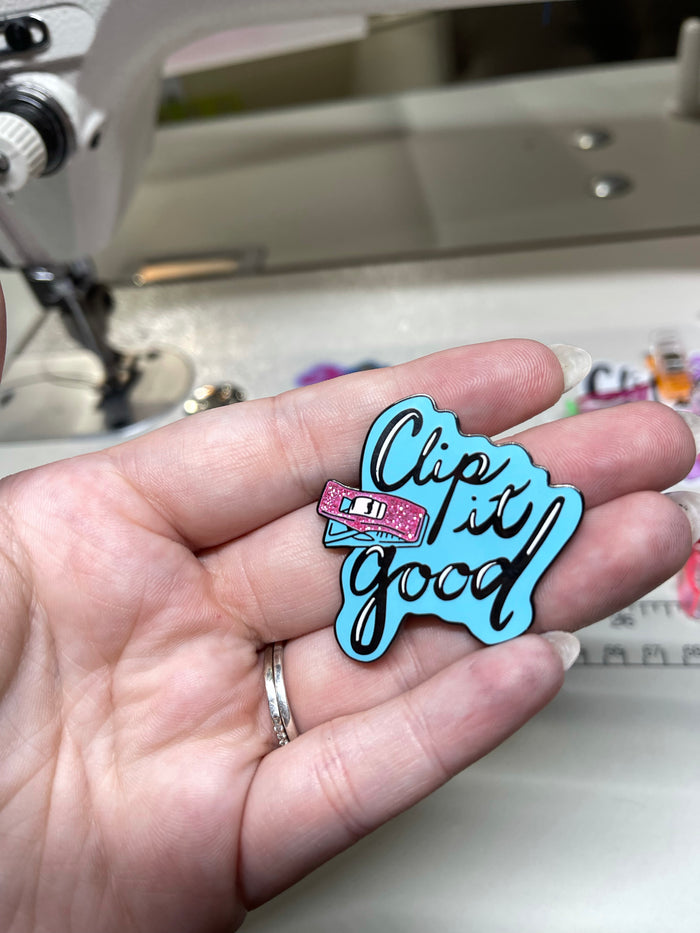 Clip it Good Glitter | 1.5” Machine Magnet