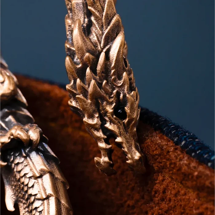Coppertistwu Dragon Hook Keychain