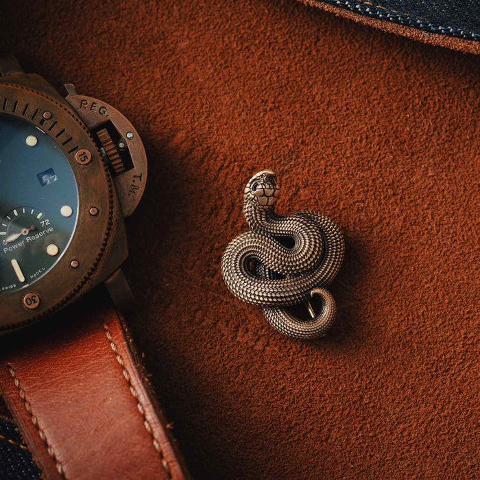 coppertistwu Hognose Snake Brooch