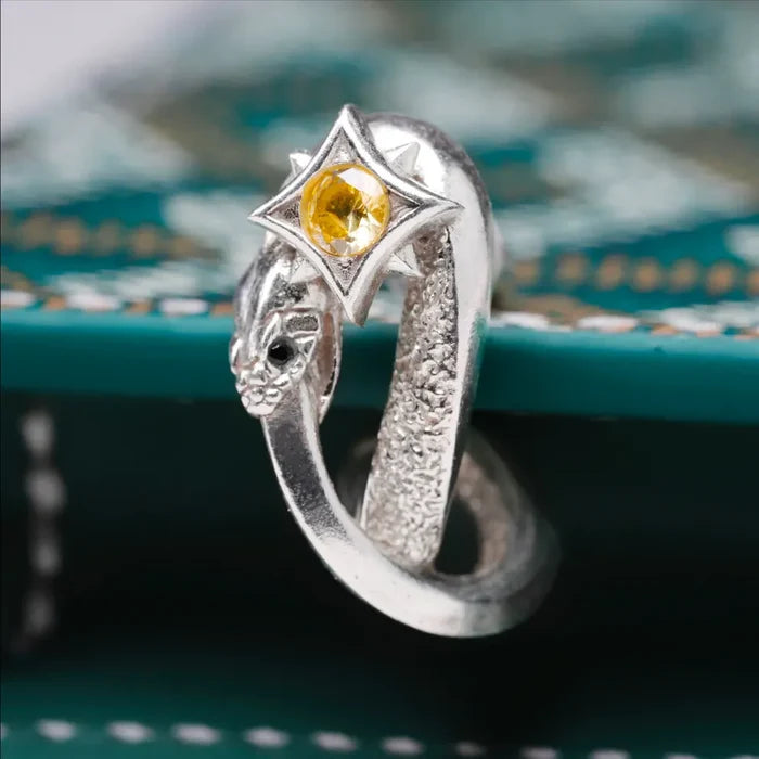 Coppertistwu Ouroboros Studs