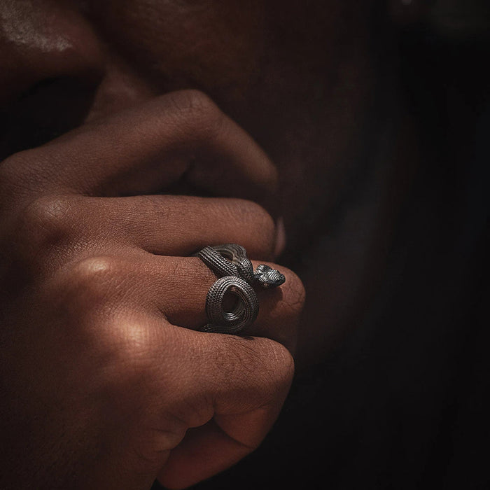Coppertistwu Snake Ring