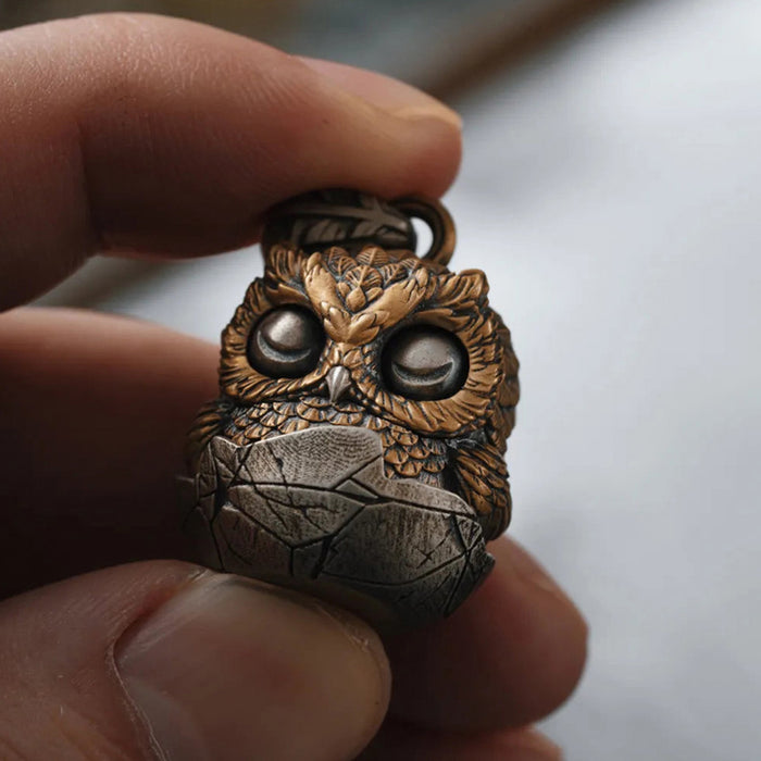New-born Owl Fidget Pendant