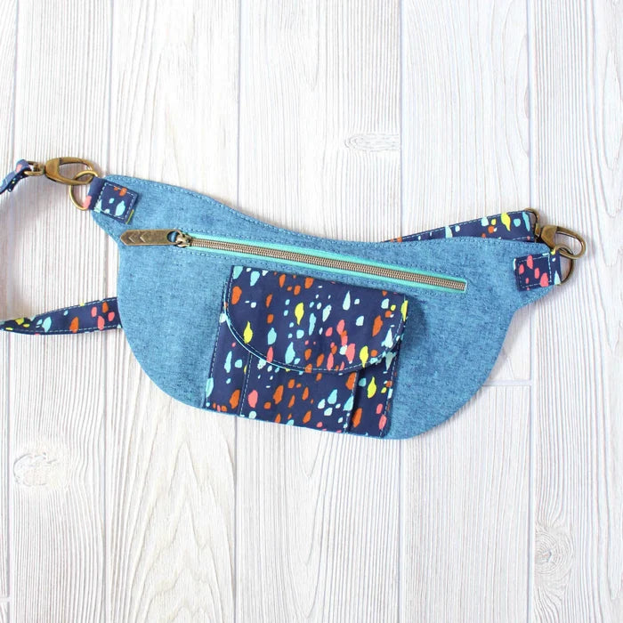 Smelly Cat Hip Pouch by Sincerely Jen | Hardware Kit