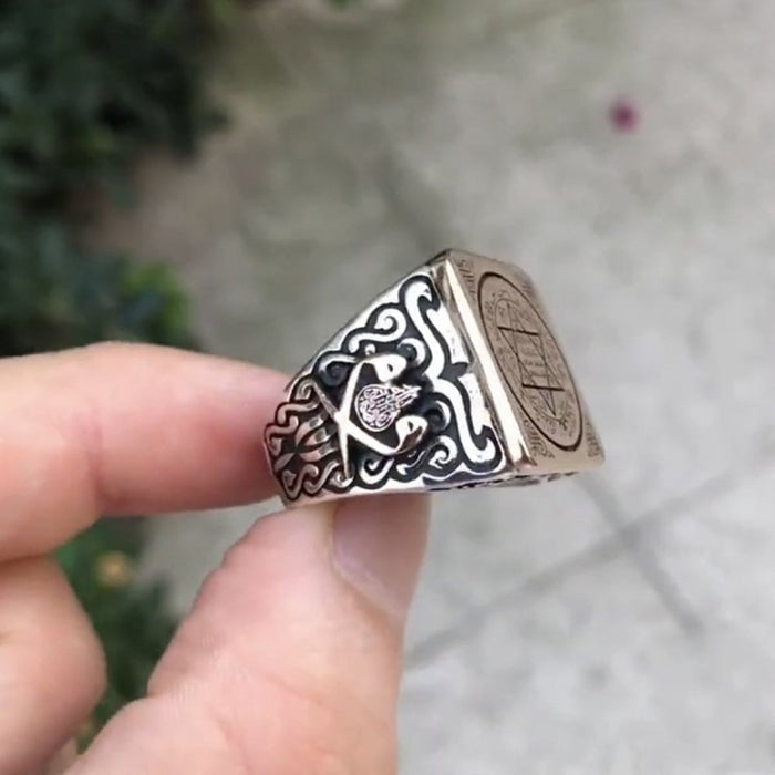 Turkish Sterling Silver Ring with Seal of Solomon is a bold, heritage-inspired piece rooted in centuries of Anatolian and Ottoman symbolism.