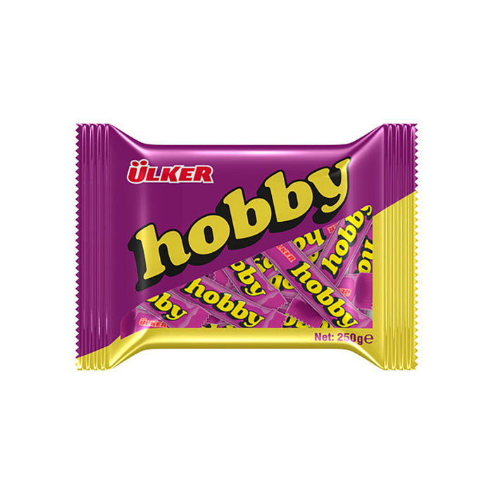 Ulker Mini Hobby Treat Bag brings together bite-sized milk chocolate pieces filled with a smooth hazelnut cream center.